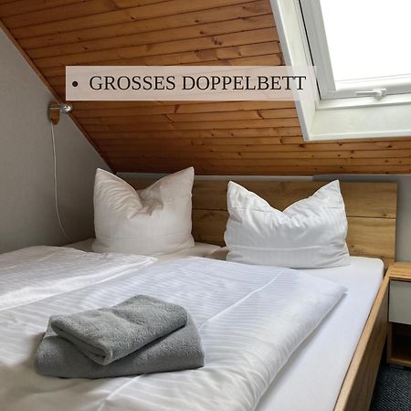 Haus Krabbe Zimmer Ohne Kueche, Fuer 1-2 Personen, Doppelbett, Zentral Gelegen Zwischen Cuxhaven Und Bremerhaven, Hunde Kostenfrei Willkommen, Kostenfreier Parkplatz 弗雷门 外观 照片