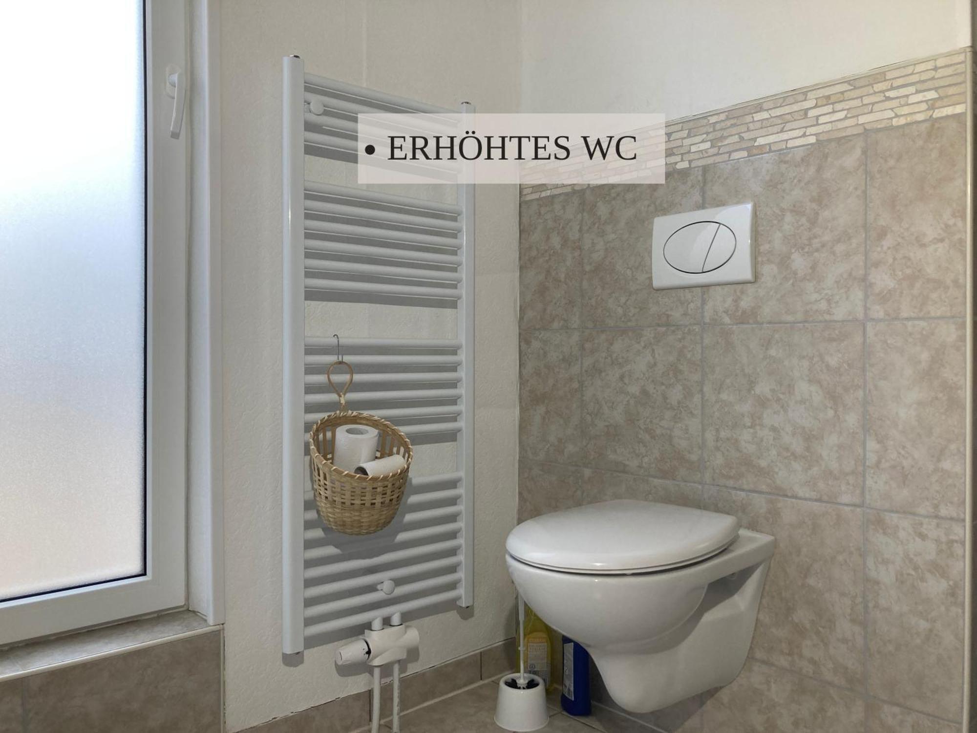 Haus Krabbe Zimmer Ohne Kueche, Fuer 1-2 Personen, Doppelbett, Zentral Gelegen Zwischen Cuxhaven Und Bremerhaven, Hunde Kostenfrei Willkommen, Kostenfreier Parkplatz 弗雷门 外观 照片